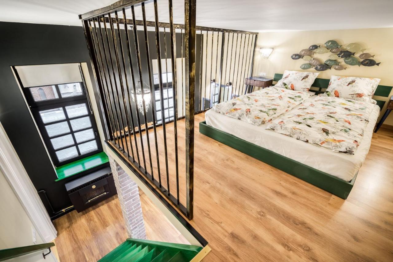Unique & Stylish - Home Of Traveler In City Center Budapest Bagian luar foto